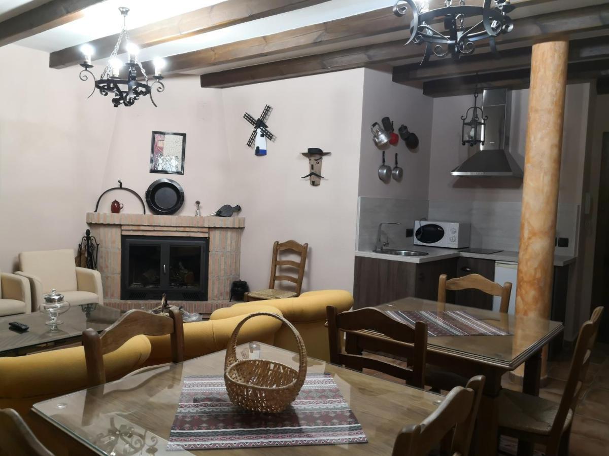 El Labriego, Casa Rural Fuente el Fresno エクステリア 写真